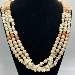 Vintage White Cream and Gold tones Necklace